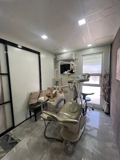 Cristobal Dental Clinic