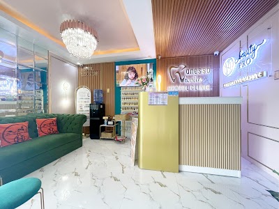 Vanessa Nicolas Dental Clinic