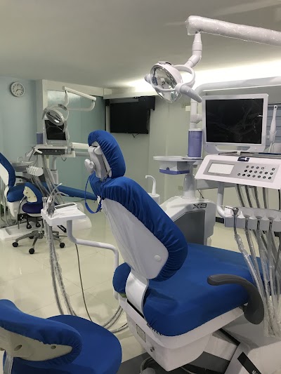 Little Blue Dental Clinic